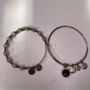 Bracelet Alex and Ani Set of 2